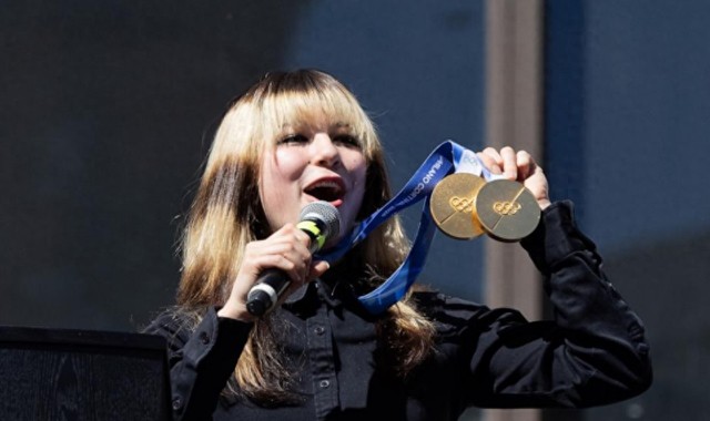 足球直播-刘美贤衣锦还乡：我爱奥克兰！ 已退出世锦赛未来两个月有26场商演|冬奥会|美国|米兰冬奥会|花样滑冰|米兰_新浪体育_新浪新闻