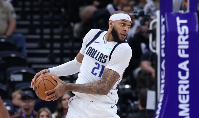 美记：各队逐渐放弃追求浓眉 他的队友加福德成了最具吸引力内线