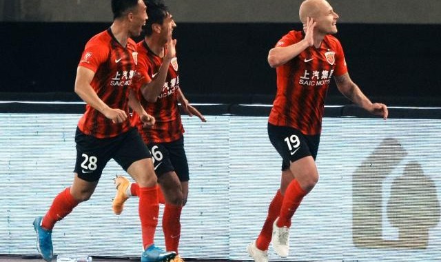 低调看直播-海港高开低走进攻成难题 缺兵少将莱科如何变阵？