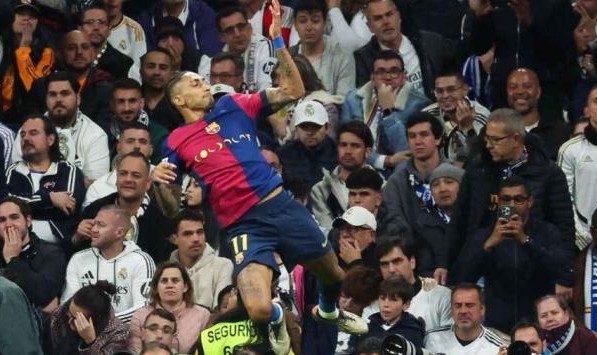 NBA直播-险些被卖到大火 拉菲尼亚能成巴萨R世系桑巴巨星？