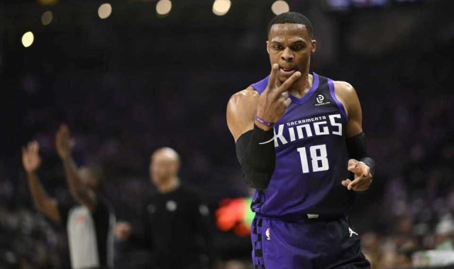 NBA直播-威少时隔7年26+6+6三分！国王灭奇才首次4连胜 小萨时隔27场复出