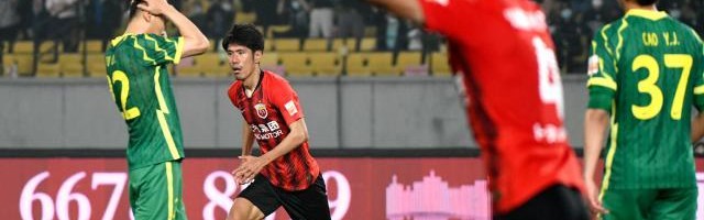 低调看直播-【中超综述】海港申花泰山6分领跑 国安苏州区垫底