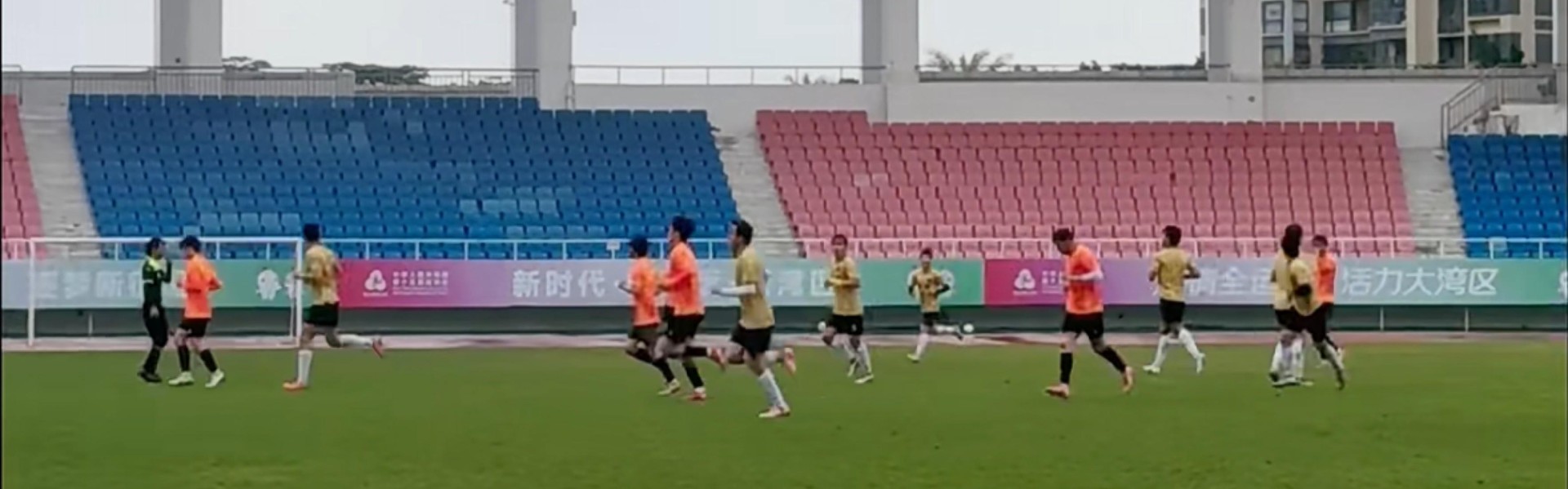 乐视体育-热身赛：中冠榆林漠北矿工3-1厦门飞鹭，张奥凯、安世珉破门