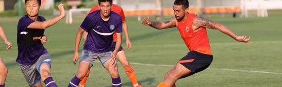 足球直播-津门虎热身赛2比4不敌泰山 昔日国青队长即将加盟